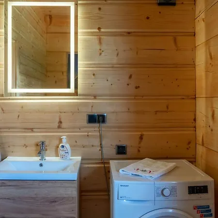Goralski Modrzewiowa Weranda Chalet