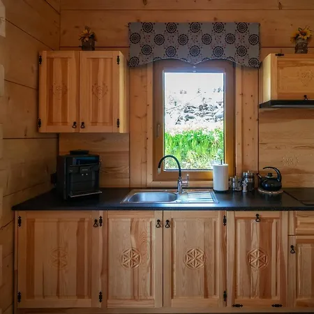 Goralski Modrzewiowa Weranda Chalet *
